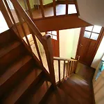 Tatil Evi Sunny Garden Cottage, Alle *
