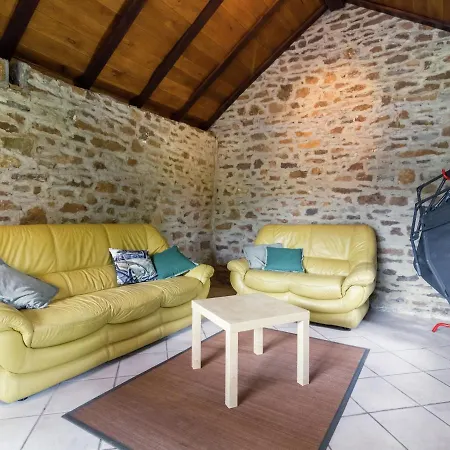 Holiday home Spacious With Private Garden In Ardennes *