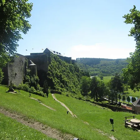 Spacious With Private Garden In Ardennes Nyaraló