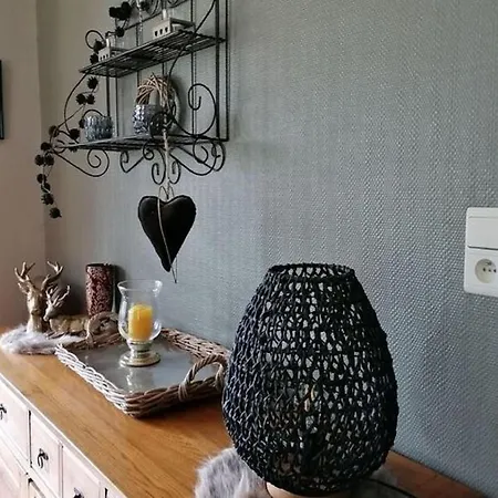 Sunny Garden Cottage, Alle Dom wakacyjny